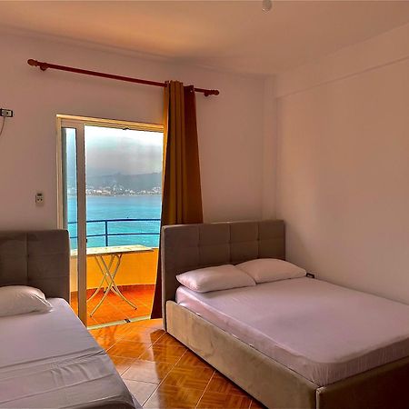 Room With Amazing Sea View Himarë Exterior foto